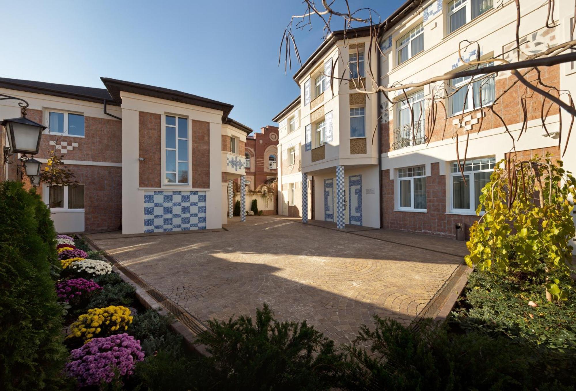 De Gaulle Boutique Hotel Jarkov Exterior foto